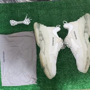 Balenciaga triple s